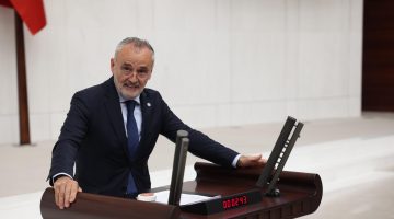 Mehmet Akalın Kurban Bayramını kutladı