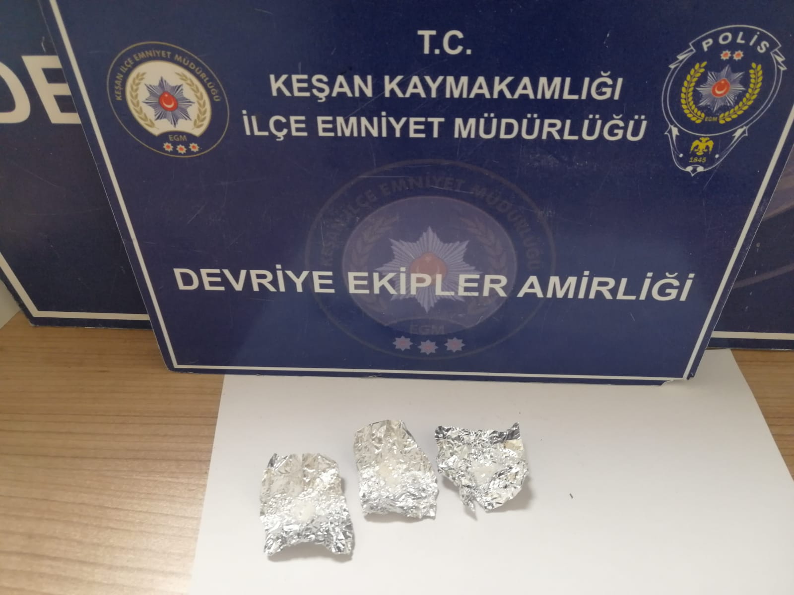 Keşan’da gece yarısı narkotik kıskacı