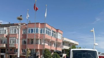 Yenikarpuzlu Belediyesi filosunu öz kaynaklarıyla güçlendirdi!