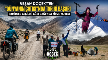 Pamirler geçildi, Ağrı Dağı’nda zirve yapıldı