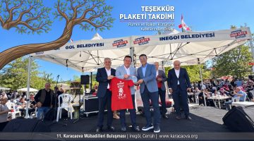 Recep Dural’a Karacaovalılardan teşekkür plaketi